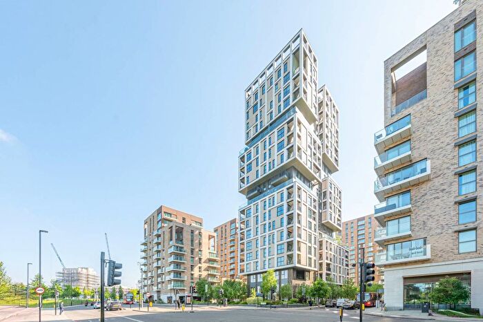 2 Bedroom Flat To Rent In Pegler Square, Kidbrooke, London, SE3