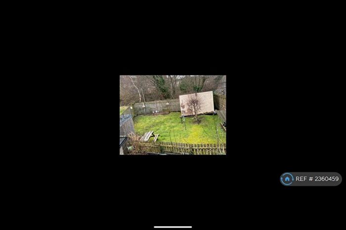 4 Bedroom Maisonette To Rent In Stirling Street, Airdrie, ML6