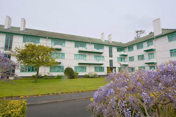 2 Bedroom Flat To Rent In Elm Park Road, Pinner, HA5