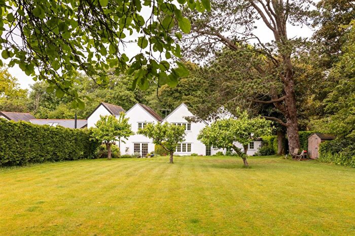 5 Bedroom Semi-Detached House For Sale In Upper Gatton, Reigate, RH2