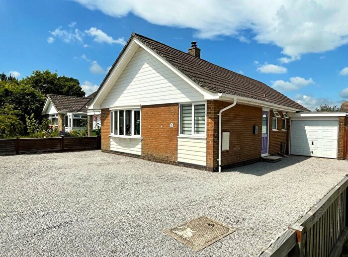 3 Bedroom Detached Bungalow For Sale In Valley View, Seaton, Devon, EX12