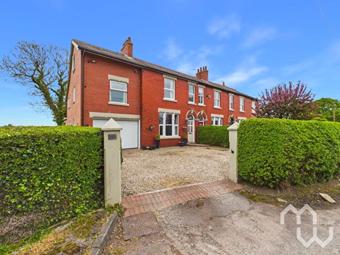 5 Bedroom House For Sale In Hall Lane, Longton, PR4