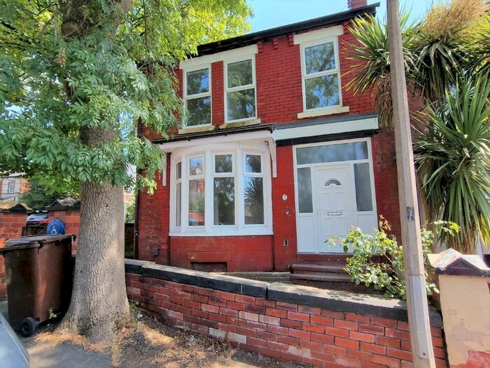 4 Bedroom Detached House To Rent In Jesmond Avenue, Prestwich, Manchester, M25