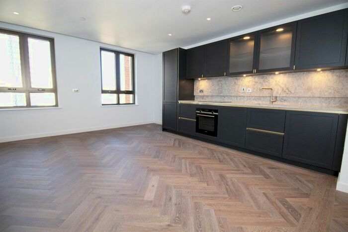 Studio To Rent In Newcastle Place, London, W2