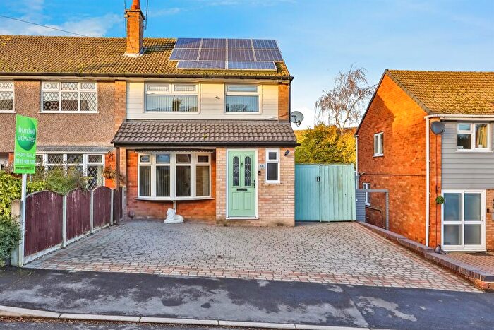 3 Bedroom Semi Detached House For Sale In Ridgeway Drive, Ilkeston, DE7