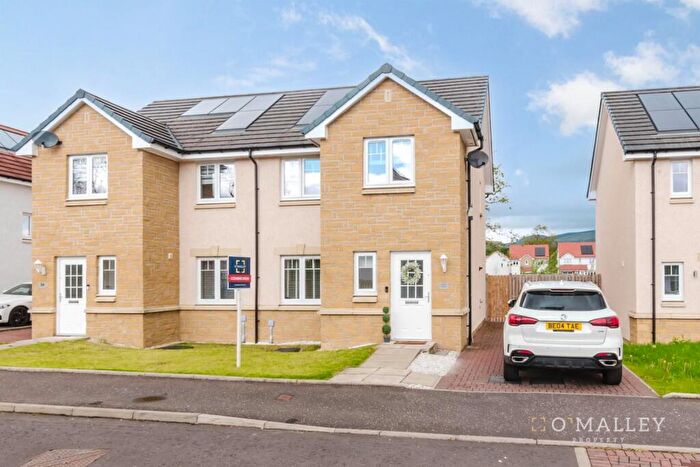 3 Bedroom Semi-Detached House For Sale In Dunlin Drive, Alloa, FK10
