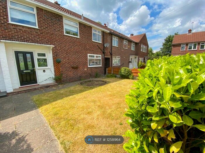 3 Bedroom Terraced House To Rent In Exmouth Road, Sale, M33