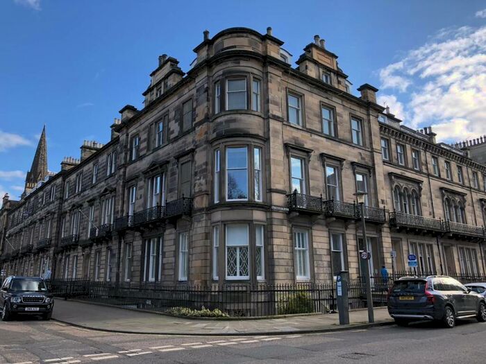 2 Bedroom Flat To Rent In Rothesay Place, West End, Edinburgh, EH3