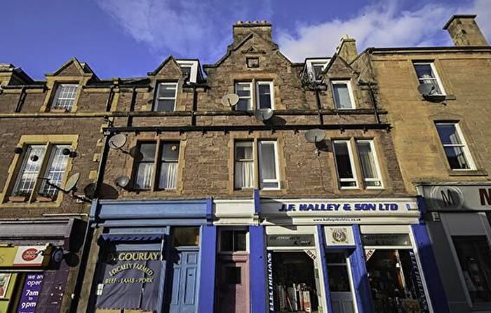 2 Bedroom Flat To Rent In King Street, Crieff, PH7