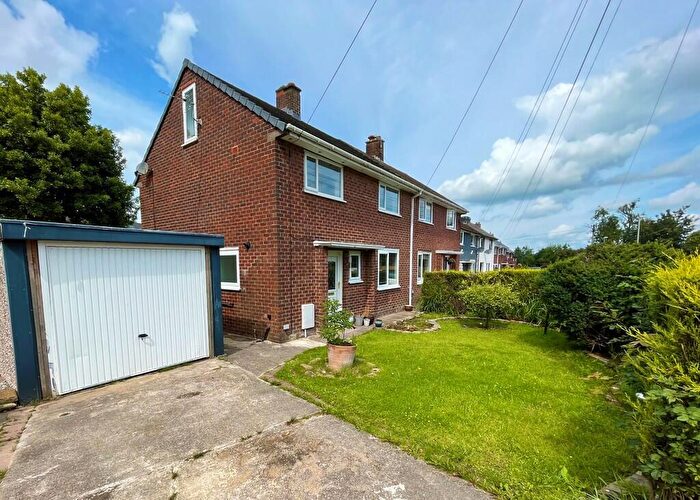 3 Bedroom Semi-Detached House To Rent In Round Acre, Samlesbury, PR5