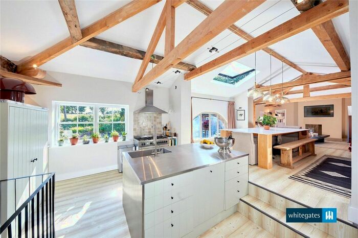 3 Bedroom Town House To Rent In Church Road, Woolton, Liverpool, Merseyside, L25