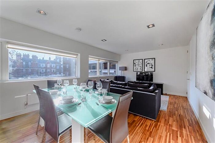 1 Bedroom Flat To Rent In Fulham Road, London, SW3