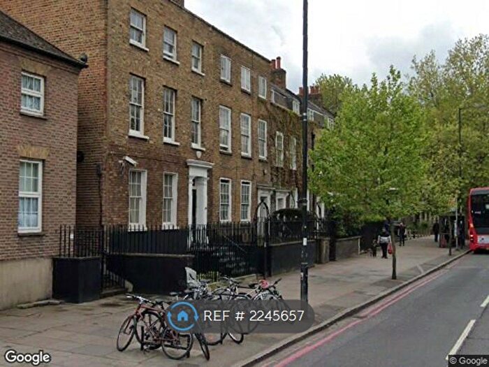 2 Bedroom Maisonette To Rent In Jamaica Road, London, SE16