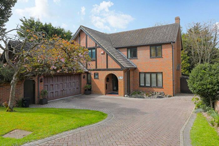 4 Bedroom Detached House For Sale In Knold Park, Margate, CT9