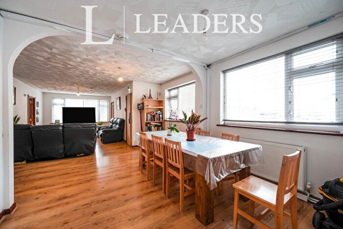 1 Bedroom Apartment To Rent In College Street, Portsmouth, PO1