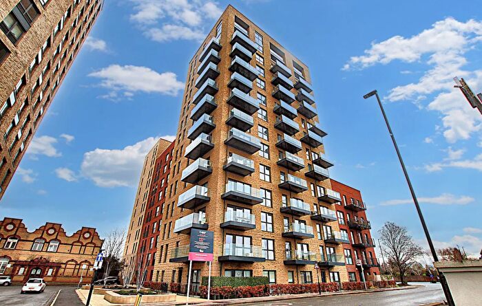 2 Bedroom Flat For Sale In Samuelson House, Merrick Road, Southall, UB2