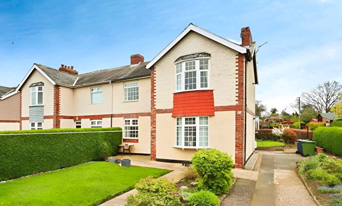 1 Bedroom Flat For Sale In The Crescent, Rowlands Gill, NE39