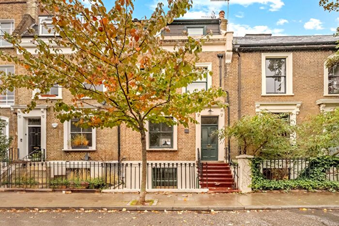 1 Bedroom Flat To Rent In Milton Grove, London, N16