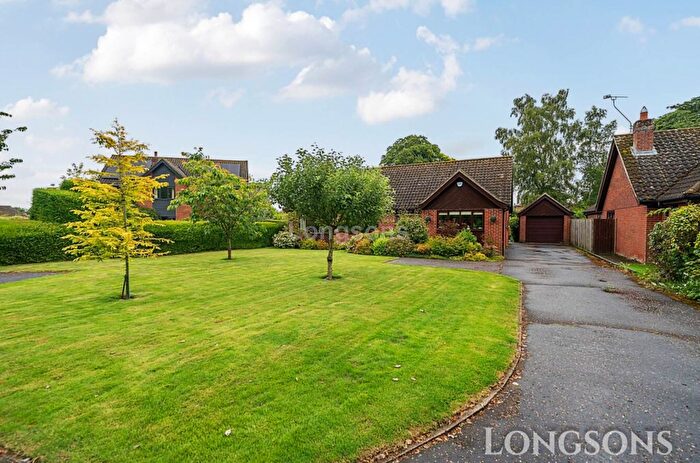 3 Bedroom Detached Bungalow For Sale In Lonsdale Cresent, Hingham, NR9
