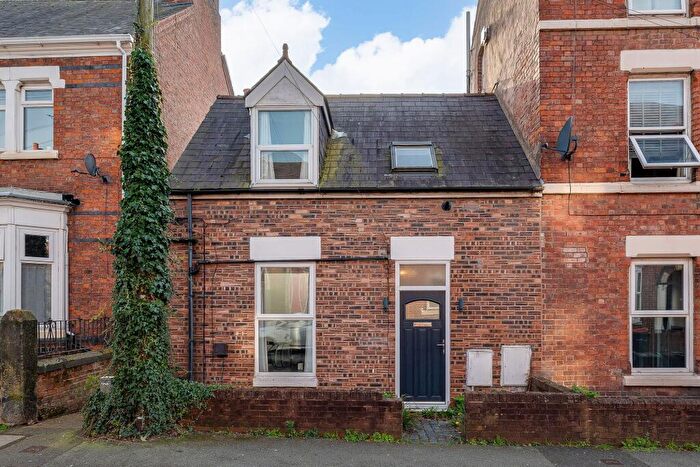 1 Bedroom Terraced House For Sale In Lorne Street, Chester, CH1