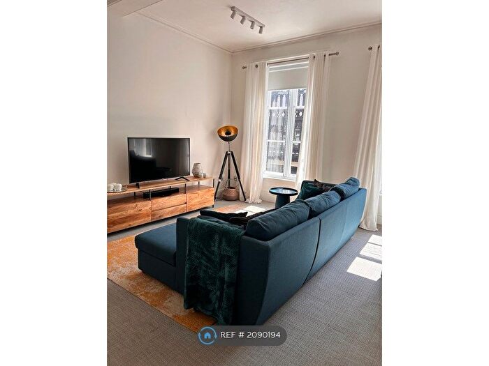 1 Bedroom Flat To Rent In Eastgate Row North, Chester, CH1