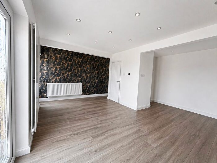 3 Bedroom Terraced House To Rent In Clifton Street, Bilston, WV14