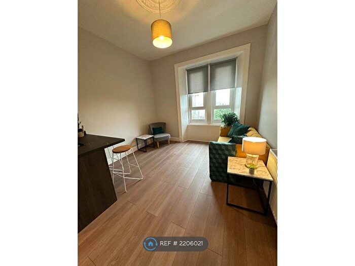 1 Bedroom Flat To Rent In Cumbernauld Road, Glasgow, G31