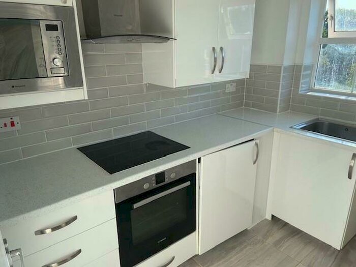 2 Bedroom Apartment To Rent In Maynard Court, Enfield, EN3