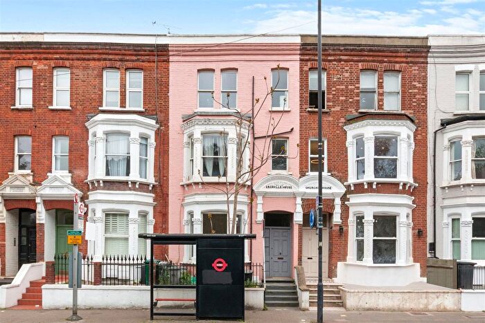 1 Bedroom Flat To Rent In Fulham Palace Road, London, SW6