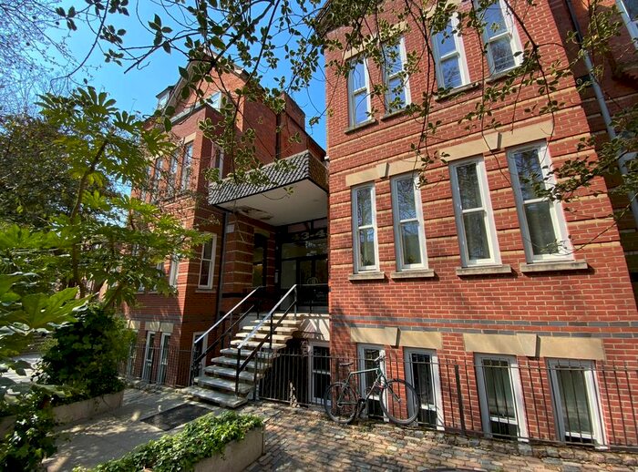 Studio To Rent In Fitzjohns Avenue, Hampstead, Swiss Cottage, NW3