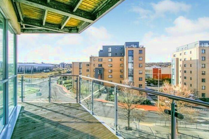 2 Bedroom Flat To Rent In Ferry Road, Cardiff, CF11