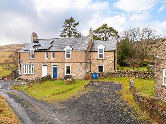 3 Bedroom Semi Detached House For Sale In Donkleywood, Hexham, NE48