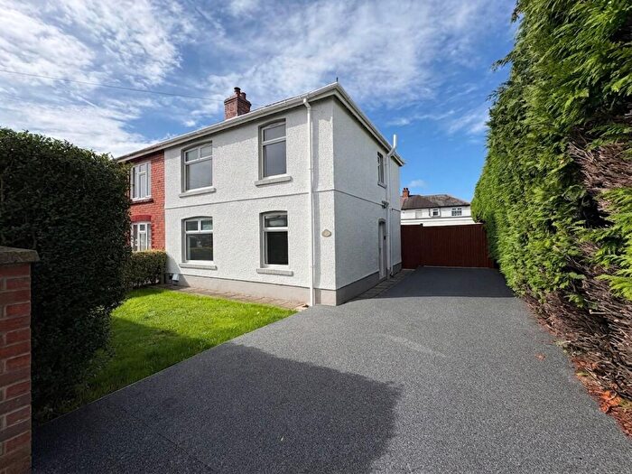 3 Bedroom Semi-Detached House For Sale In Ruskin Street, Neath, SA11