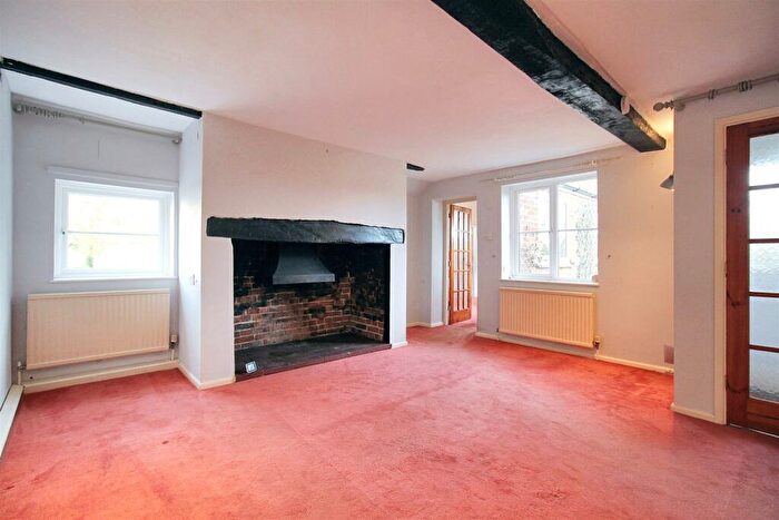 2 Bedroom Cottage For Sale In Back Street, Horsham St. Faith, NR10