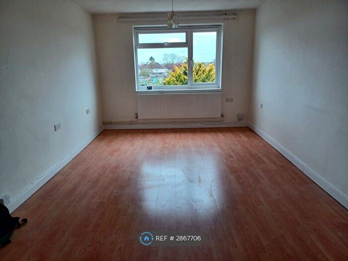 1 Bedroom Flat To Rent In The Grates, Oxford, OX4
