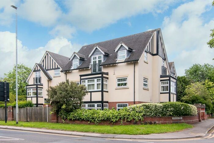 2 Bedroom Apartment To Rent In Shaftesbury Avenue, Burton Joyce, Nottingham, NG14