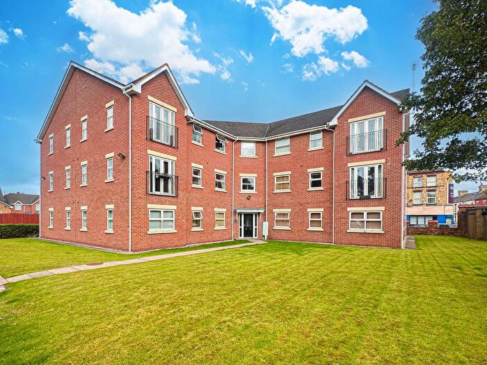 2 Bedroom Flat For Sale In Titherington Way, Liverpool, L15