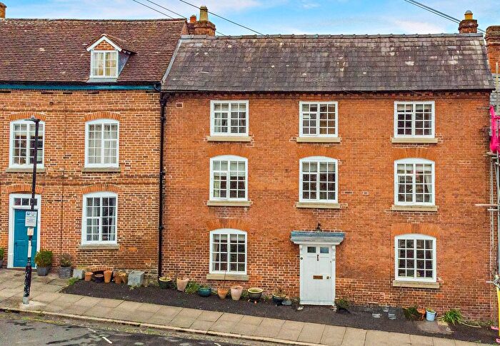 4 Bedroom Terraced House For Sale In Lower Broad Street, Ludlow, Shropshire, SY8