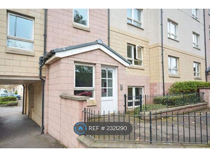 4 Bedroom Maisonette To Rent In Lower London Road, Edinburgh, EH7