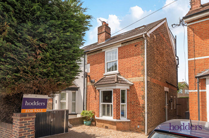 3 Bedroom Semi Detached House For Sale In Addlestone, Surrey, KT15
