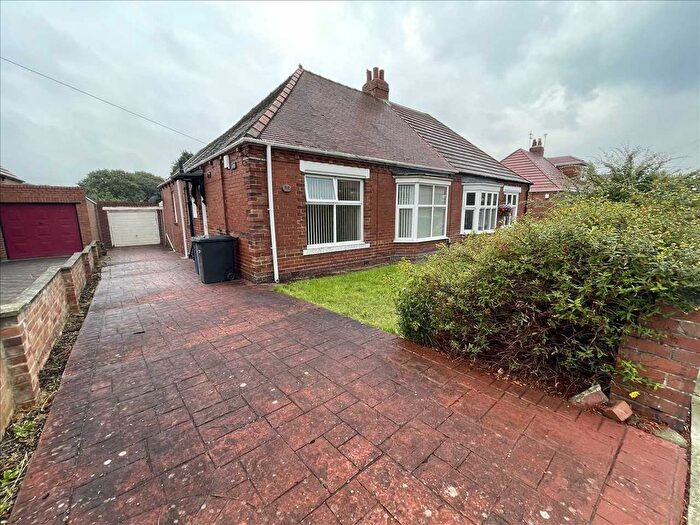 2 Bedroom Bungalow For Sale In Readhead Road, South Shields, NE34