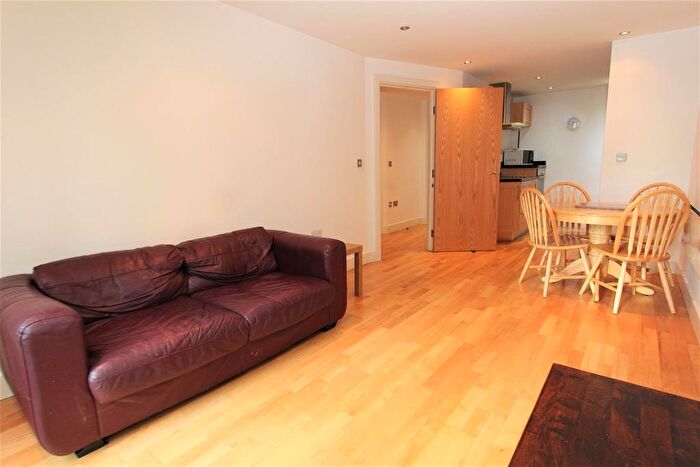 1 Bedroom Flat To Rent In The Boulevard, Hunslet, Leeds, LS10