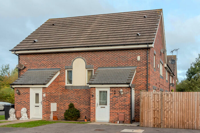1 Bedroom Terraced House To Rent In Goodwin Close, Wellingborough, NN8