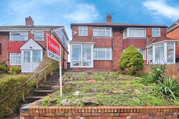 3 Bedroom Semi Detached House For Sale In Appleton Avenue, Birmingham, B43