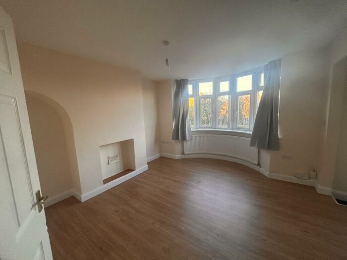 1 Bedroom Apartment To Rent In North Way, North Way, Headington, Oxford, OX3