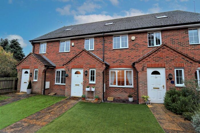 3 Bedroom Property To Rent In Ascot Drive, Leighton Buzzard, Bedfordshire, LU7