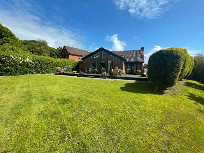 3 Bedroom Detached Bungalow For Sale In Mayfield Avenue, Formby, Liverpool, L37