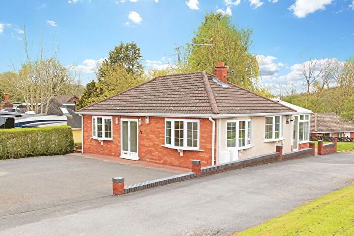 3 Bedroom Detached Bungalow To Rent In Ironbridge Road, Telford, TF8
