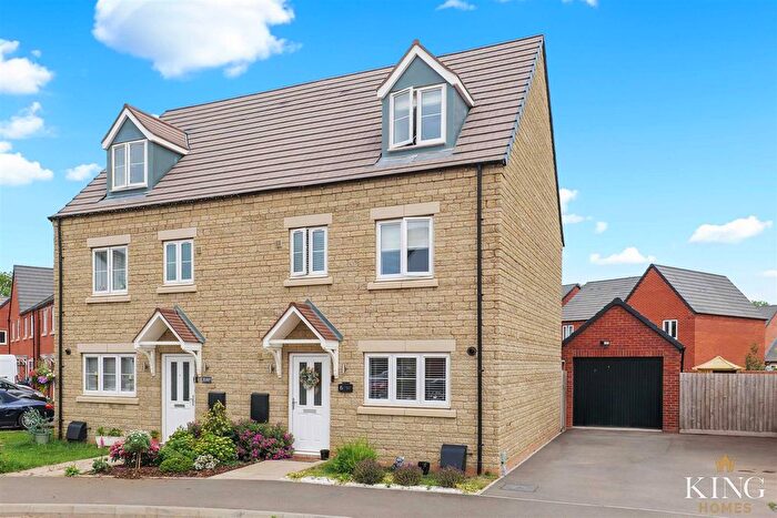 4 Bedroom Semi Detached House For Sale In Millard Drive, Long Marston, Stratford-Upon-Avon, CV37
