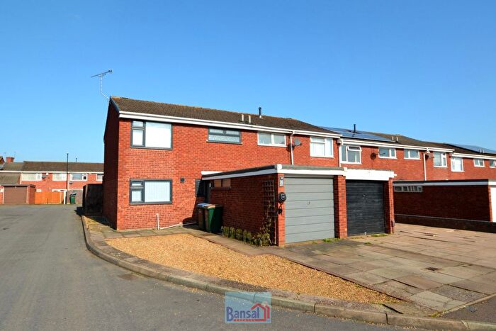 3 Bedroom End Terrace House For Sale In Priors Harnall, CV1